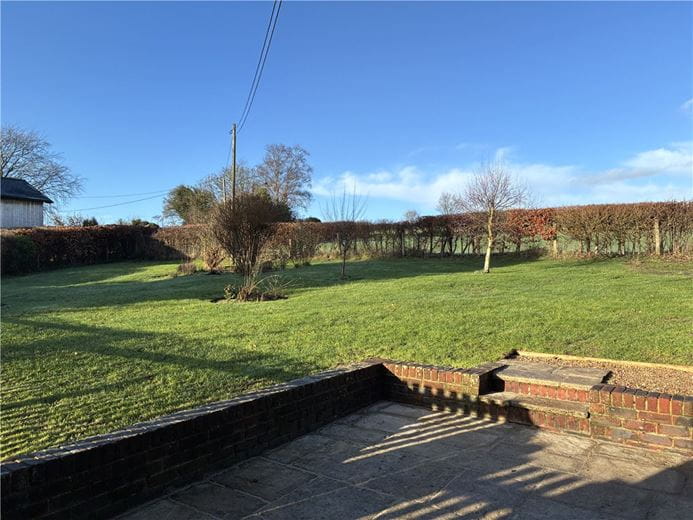 3 bedroom cottage, Tichborne, Alresford SO24 - Under Offer