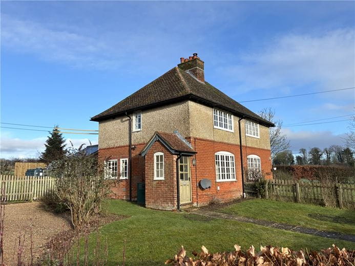 3 bedroom cottage, Tichborne, Alresford SO24 - Under Offer
