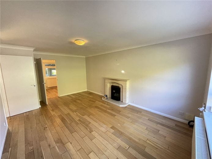 3 bedroom house, The Green, Whitchurch RG28 - Let Agreed