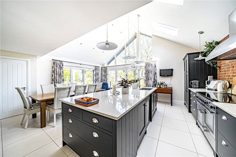 2 bedroom house, Chute Forest, Andover SP11 - Available