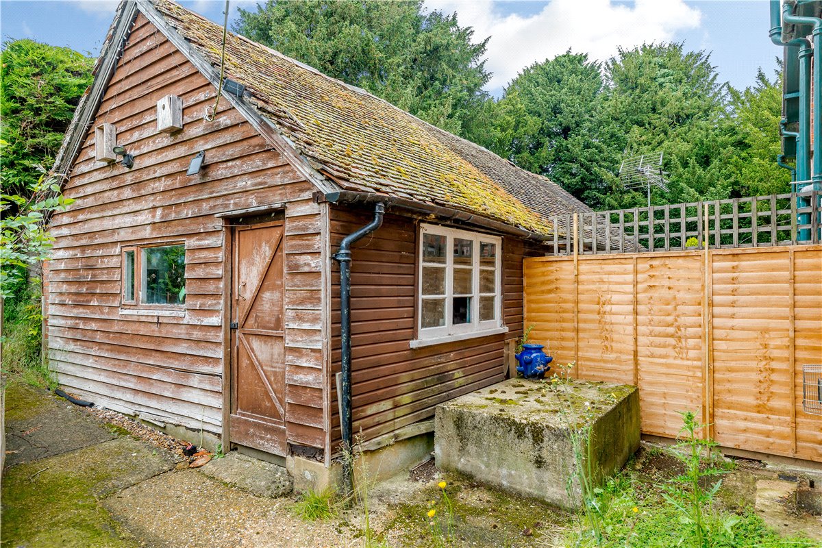 House for sale in Stockbridge, Longstock, SO20 Winchester WIN190108