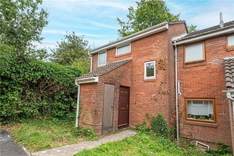 2 bedroom house, May Tree Close, Winchester SO22 - Sold