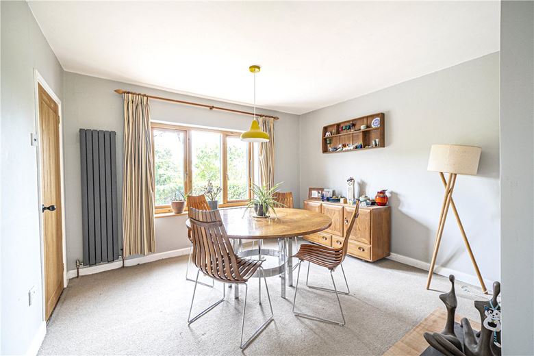 3 bedroom house, Trampers Lane, North Boarhunt PO17 - Available