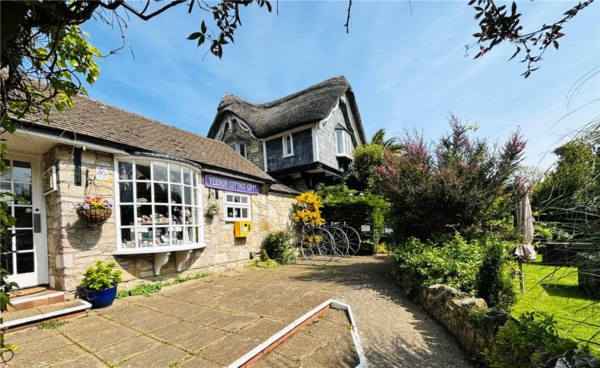 House for sale in Shanklin, Eastcliff Road, PO37 Winchester