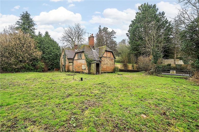 3 bedroom house, Leckford, Stockbridge SO20 - Sold STC