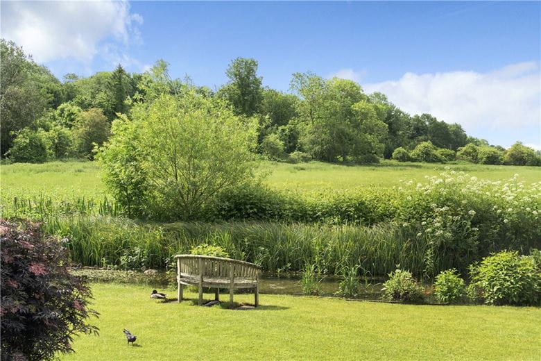 3 bedroom house, Trafalgar Way, Stockbridge SO20 - Sold