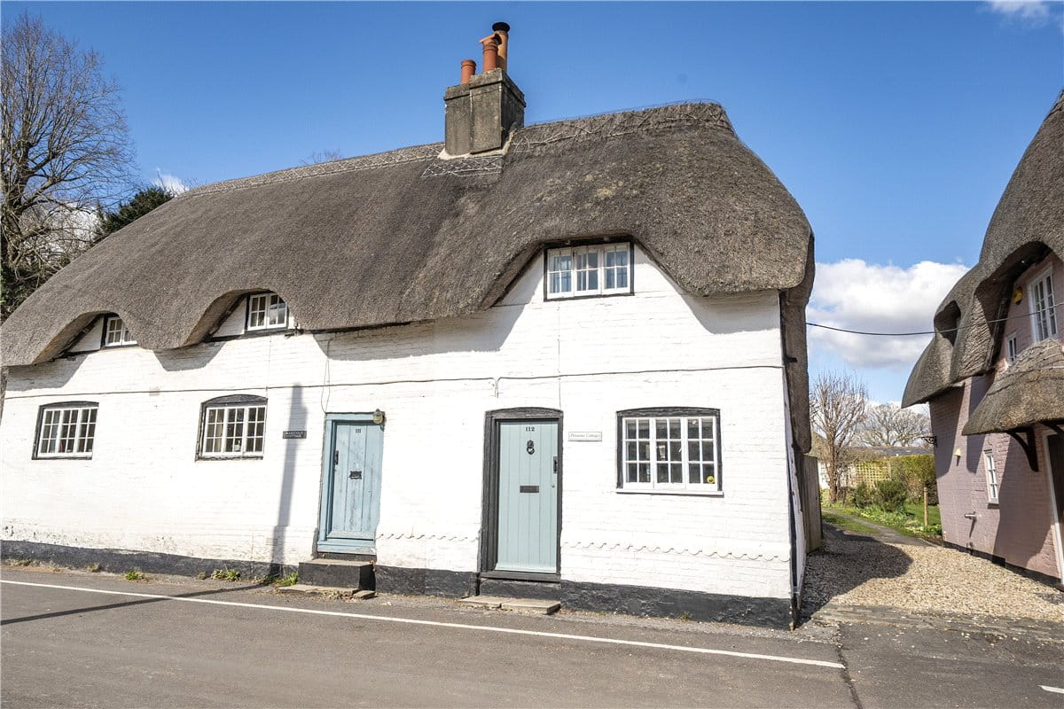 1 bedroom house, Duke Street, Micheldever SO21 - Available