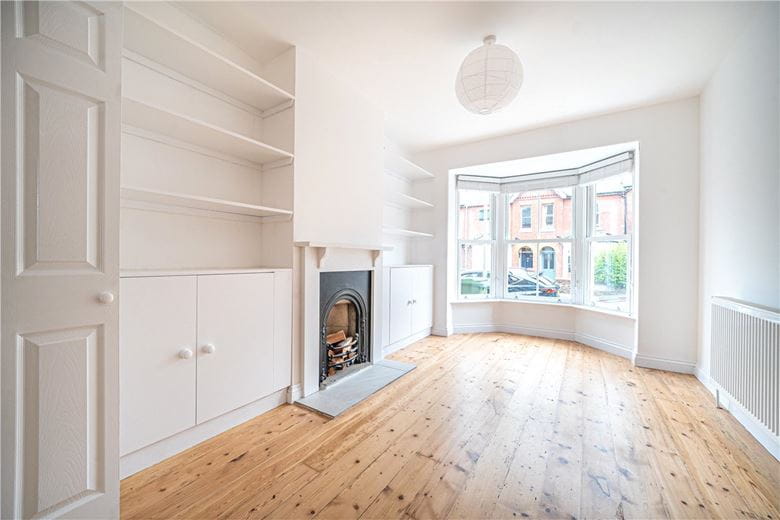 3 bedroom house, Fairfield Road, Winchester SO22 - Sold STC