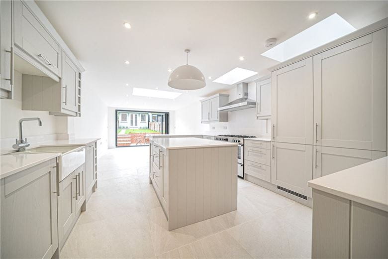 3 bedroom house, Fairfield Road, Winchester SO22 - Sold STC