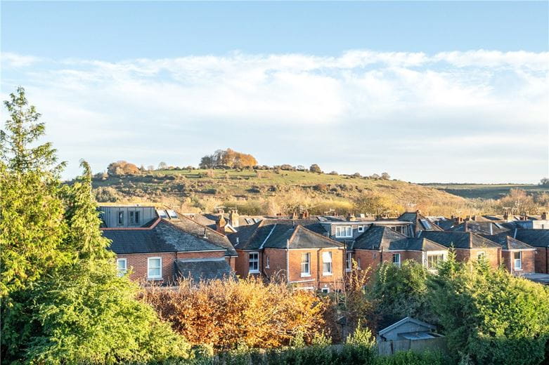 4 bedroom house, Kingsgate Road, Winchester SO23 - Available