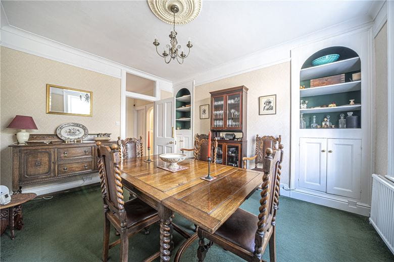 4 bedroom house, Bell Street, Whitchurch RG28 - Available