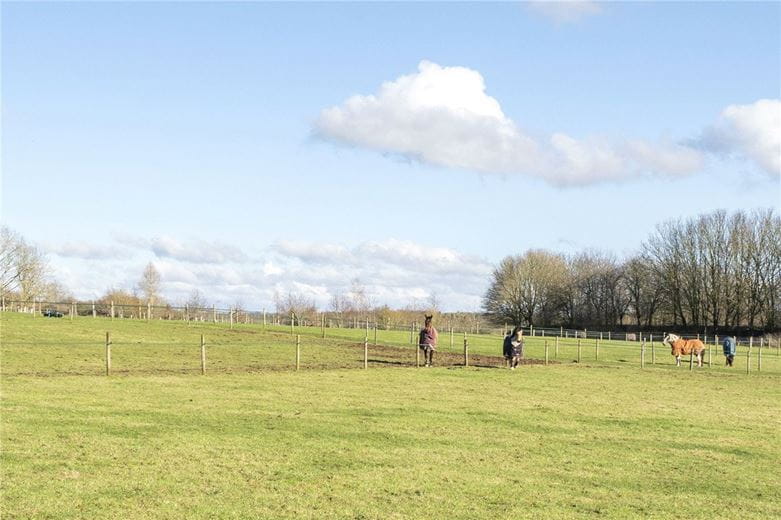 4 bedroom house, Stoke Charity Road, Kings Worthy SO21 - Available