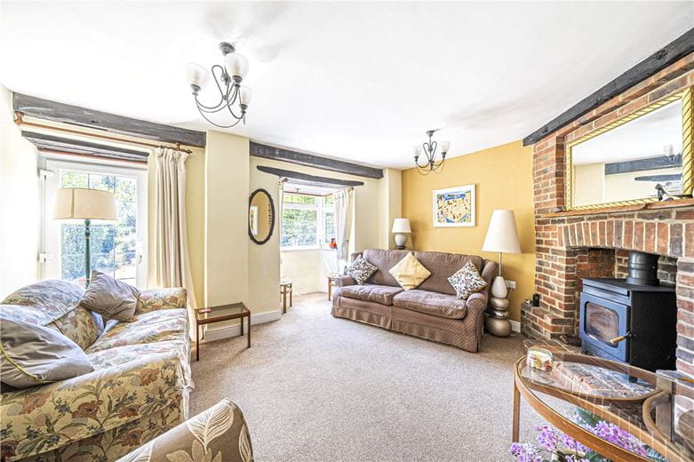 3 bedroom house, Marsh Court, Stockbridge SO20 - Available