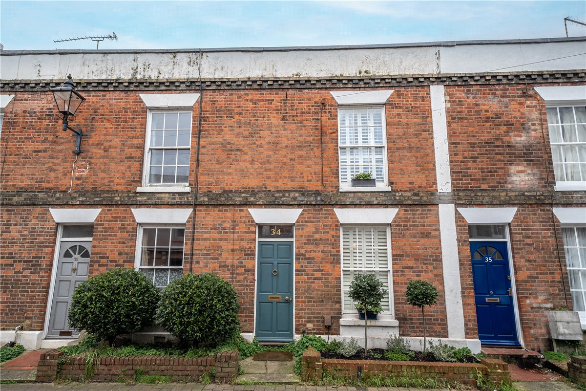 2 bedroom house, Parchment Street, Winchester SO23 - Sold