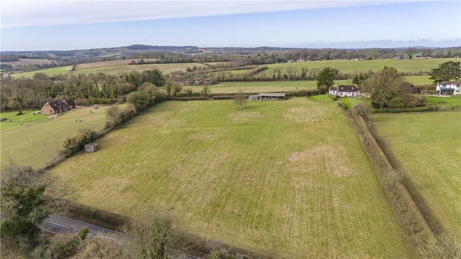 3 bedroom house, West Meon, Petersfield GU32 - Sold STC