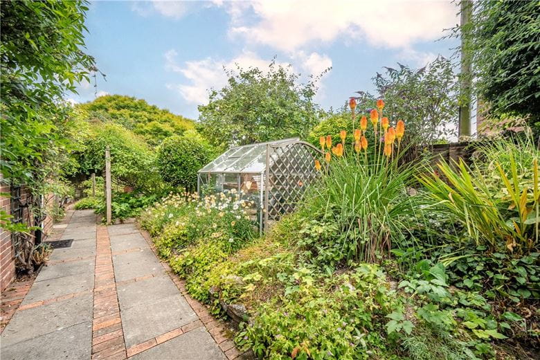 5 bedroom house, Kings Somborne, Stockbridge SO20 - Sold