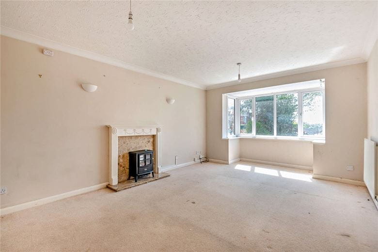 4 bedroom house, Pantheon Road, Chandler's Ford SO53 - Available