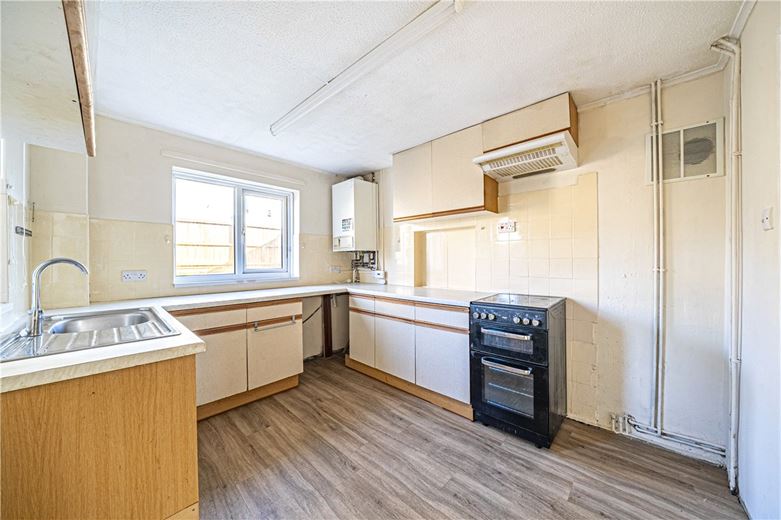 2 bedroom house, Northfields, Twyford SO21 - Available