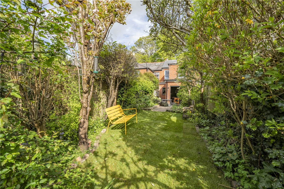 2 bedroom house, Edward Terrace, Sun Lane SO24 - Sold