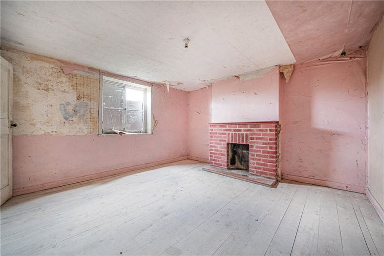 3 bedroom house, Ladycroft, Alresford SO24 - Available