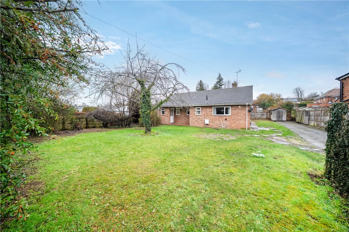 3 bedroom bungalow, Boyne Rise, Kings Worthy SO23 - Available