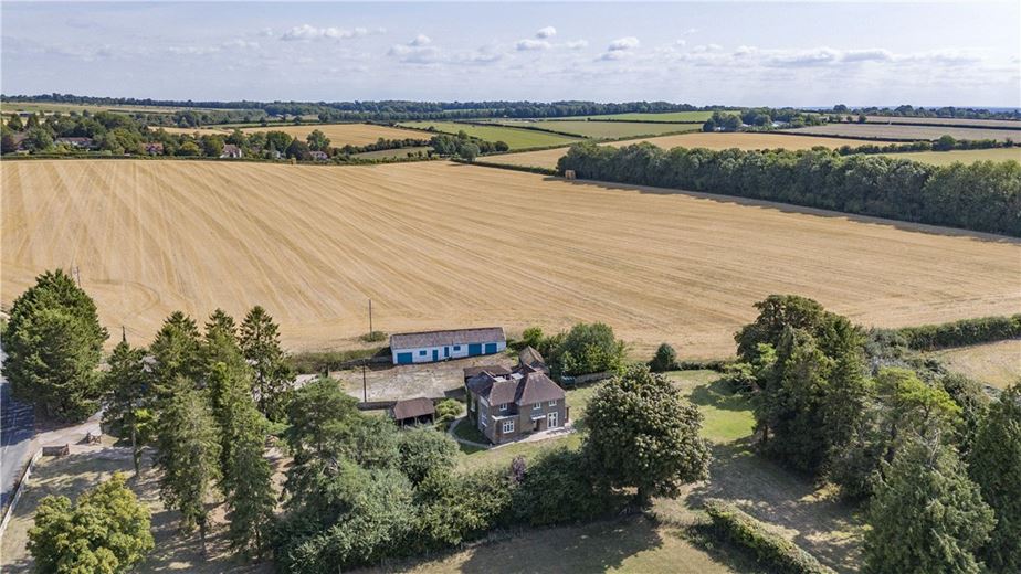 4 bedroom house, Crawley, Winchester SO21 - Available