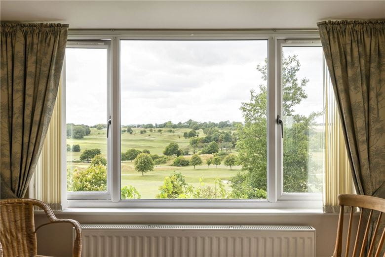 4 bedroom house, Old Kennels Lane, Winchester SO22 - Available