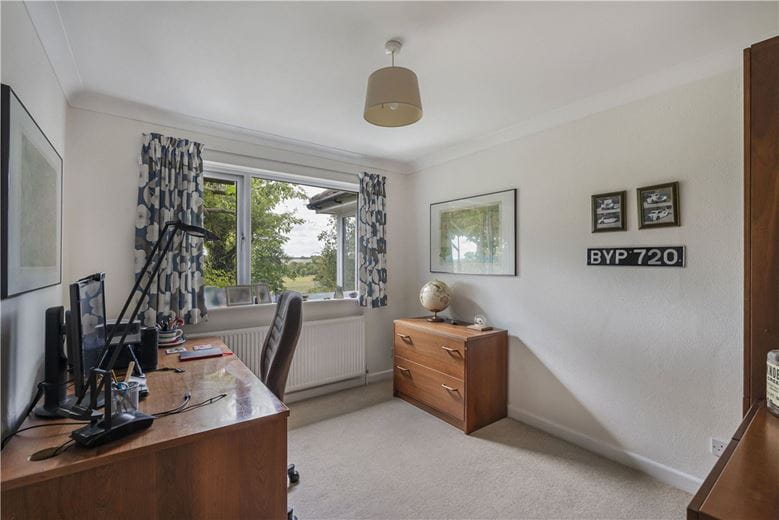 4 bedroom house, Old Kennels Lane, Winchester SO22 - Available