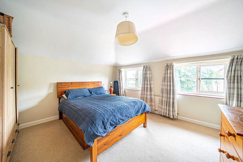 5 bedroom house, Hurstbourne Priors, Whitchurch RG28 - Available