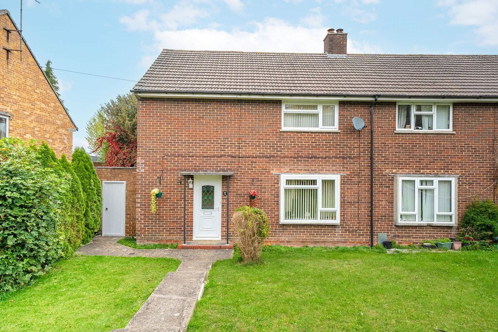 3 bedroom house, Garbett Road, Winchester SO23 - Sold STC