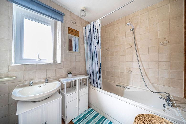 3 bedroom house, Garbett Road, Winchester SO23 - Sold STC