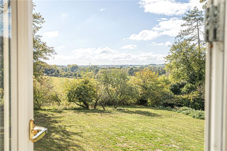 4 bedroom house, Leckford, Stockbridge SO20 - Available