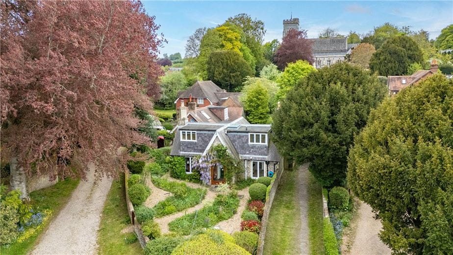 3 bedroom house, West Meon, Petersfield GU32 - Available