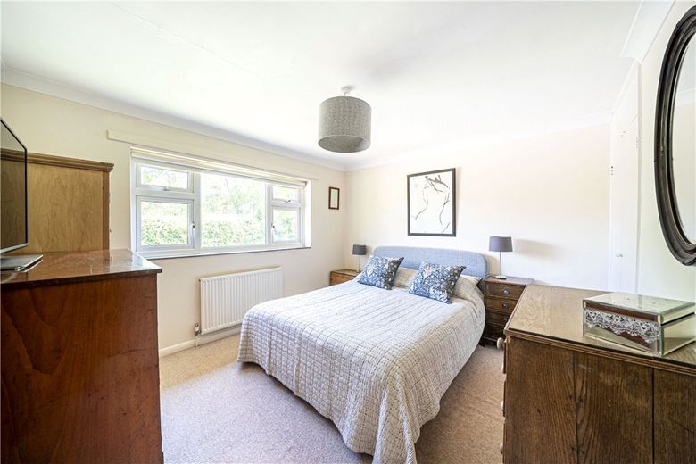 3 bedroom house, Dances Lane, Whitchurch RG28 - Available