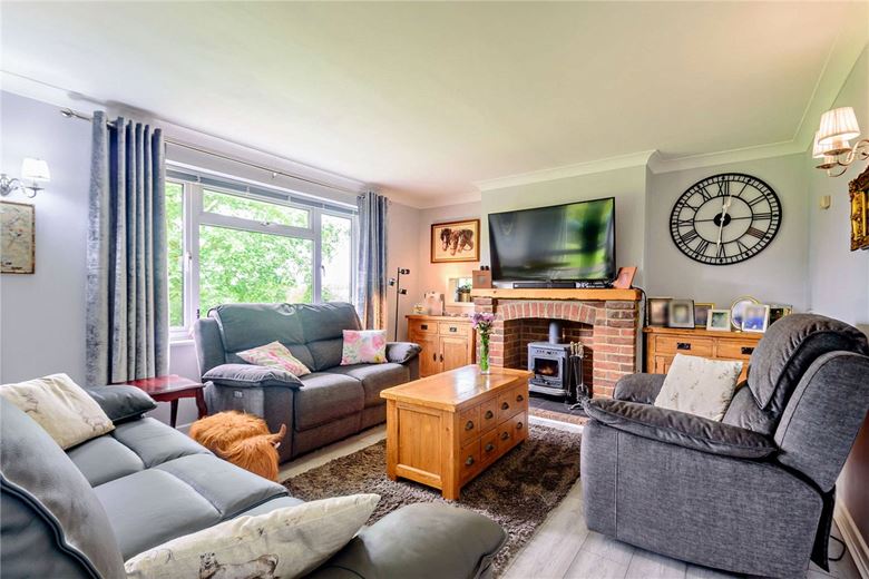 41.8 acres Bungalow, The Ridge, Cold Ash RG18 - Sold