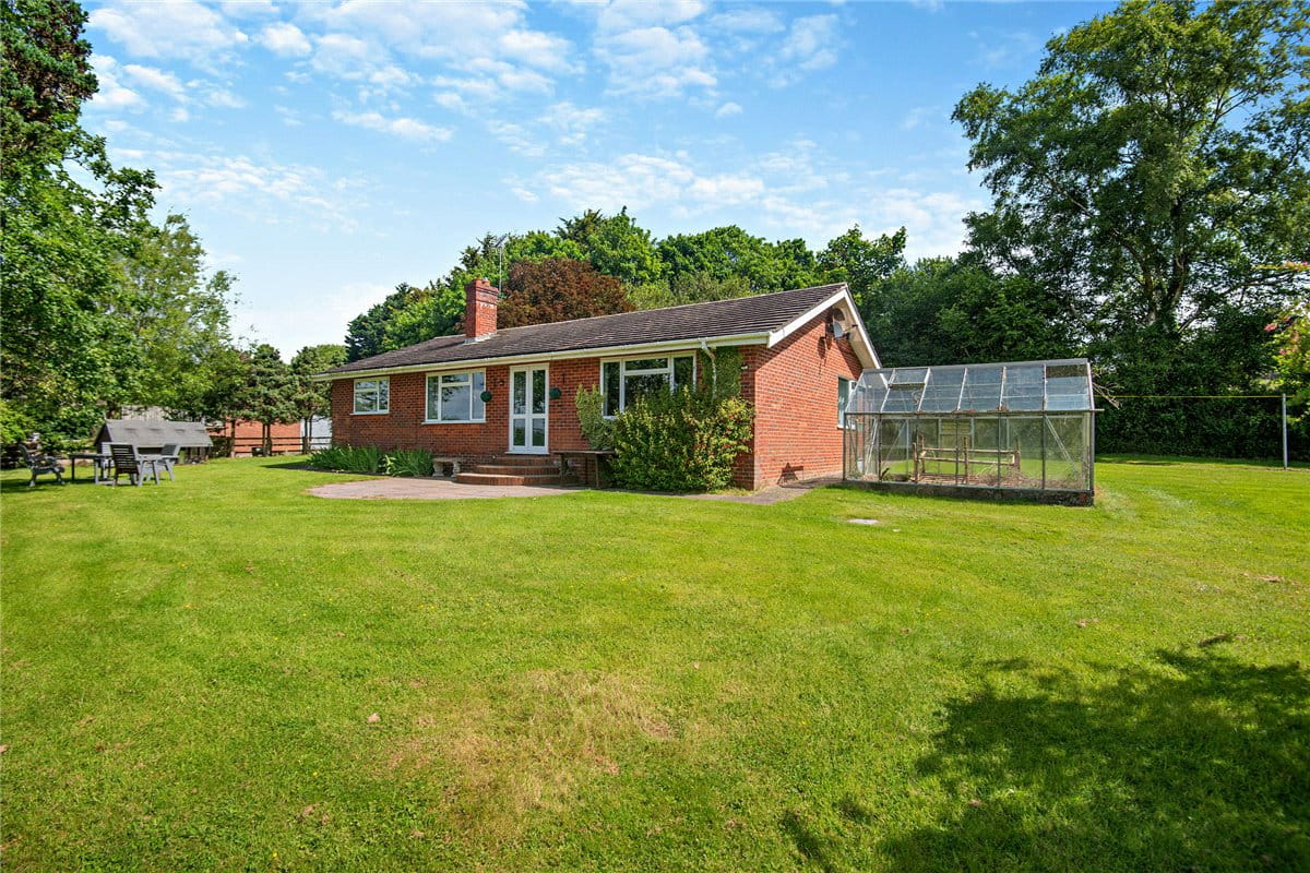 41.8 acres Bungalow, The Ridge, Cold Ash RG18 - Sold