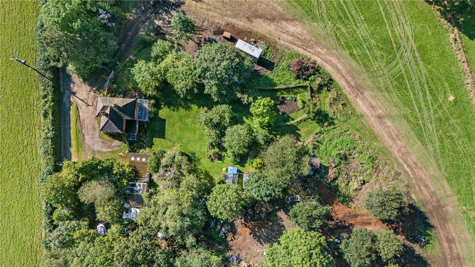 38.2 acres House, Briff Lane, Bucklebury RG7 - Sold STC