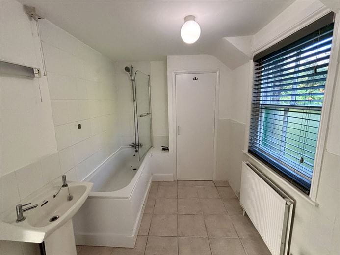 3 bedroom house, Downshire Terrace, Street Lane RH17 - Available