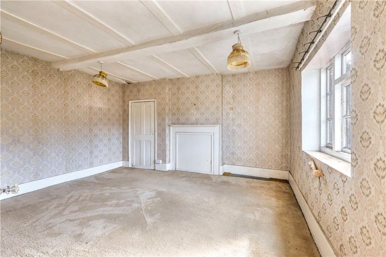 7.6 acres House, Church Road, Aldermaston RG7 - Available