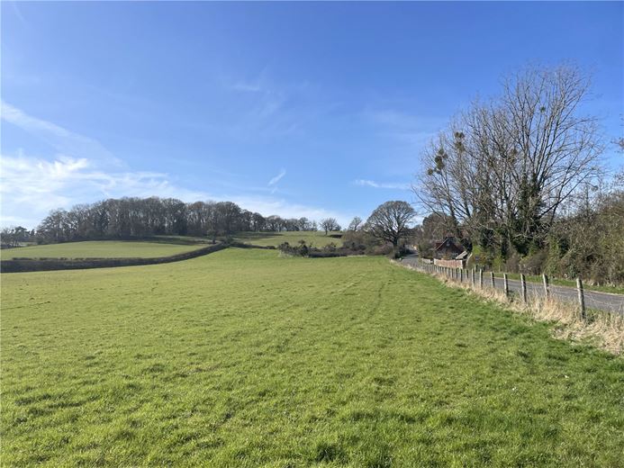 5.2 acres Land, Beenham, Berkshire RG7 - Available