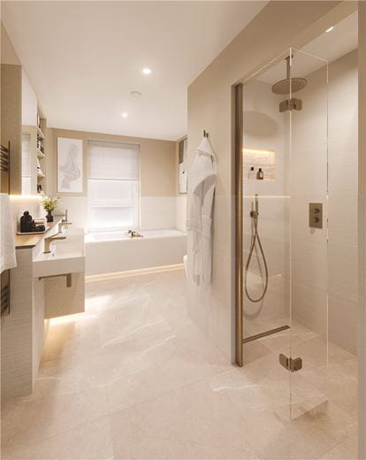 3 bedroom house, London Square Wandsworth Common, Springfield Drive SW17 - Available