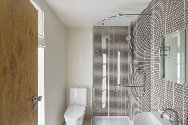 5 bedroom house, Wiseton Road, London SW17 - Available