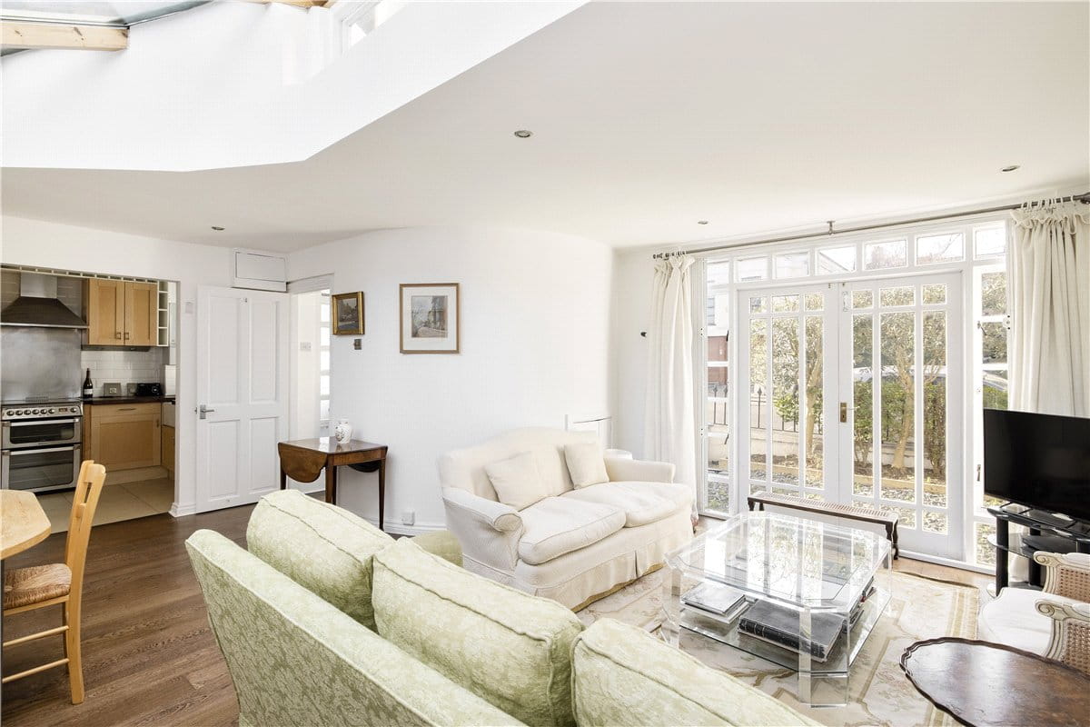 2 bedroom house, Wiseton Road, Wandsworth SW17 - Available