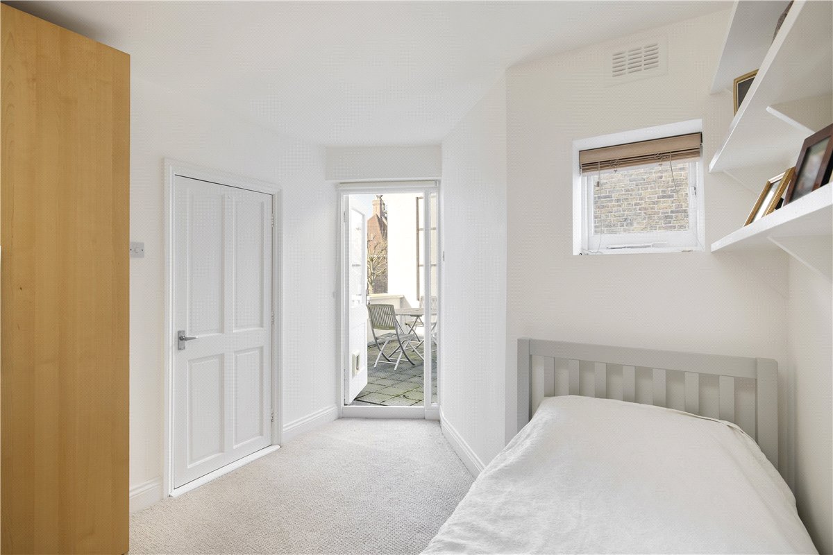 2 bedroom house, Wiseton Road, Wandsworth SW17 - Available