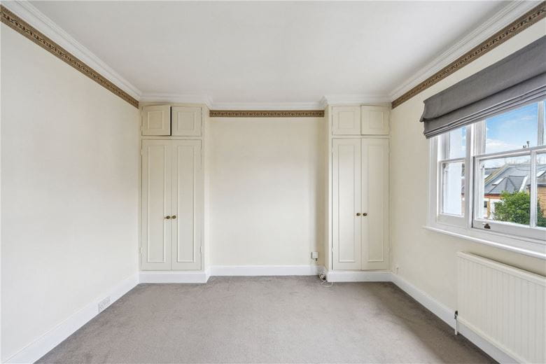 1 bedroom flat, Brodrick Road, Wandsworth Common SW17 - Sold