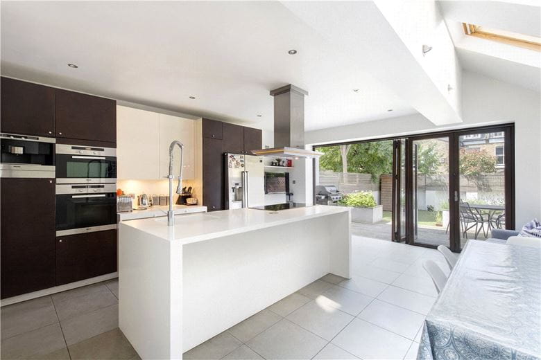 4 bedroom house, Fernside Road, London SW12 - Sold