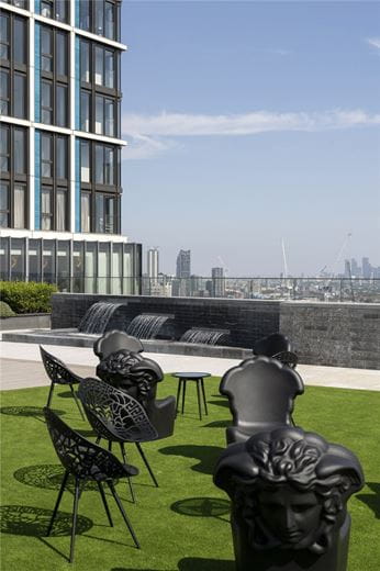 2 bedroom flat, DAMAC Tower, Nine Elms SW8 - Available