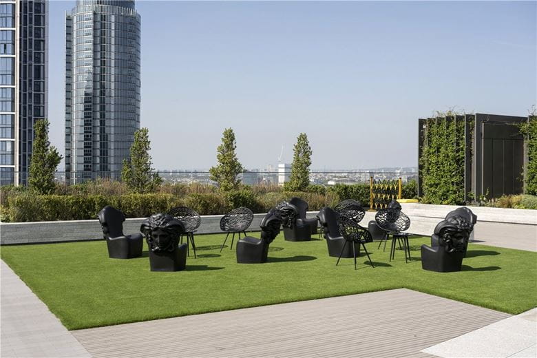 2 bedroom flat, DAMAC Tower, Nine Elms SW8 - Available