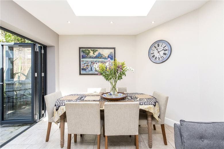 4 bedroom , St. James's Drive, Wandsworth Common SW17 - Sold