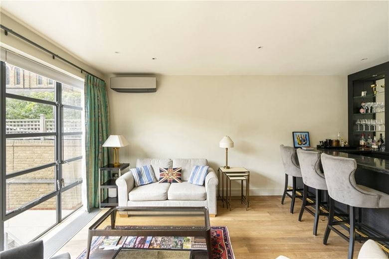 5 bedroom house, Wiseton Road, London SW17 - Available